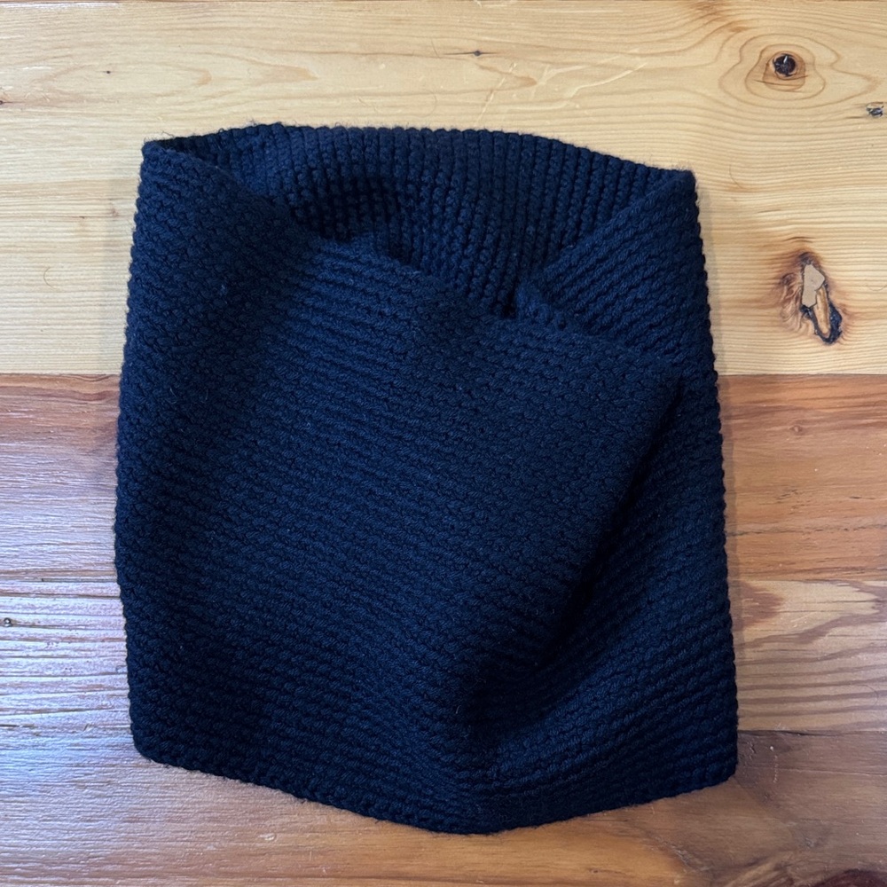 Theory Black Knit Snood Scarf